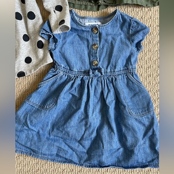 2T Girl Clothing Bundle - Picture 3 of 5